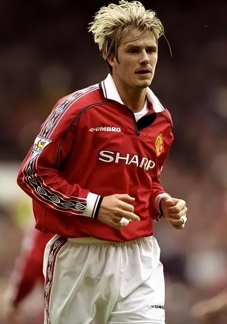 2010年贝克汉姆重回曼联,贝克汉姆卡塔尔世界杯帅照