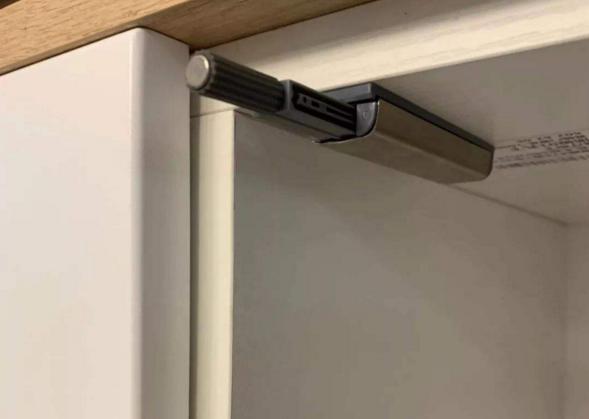 入住一年后发现的十大装修败笔,衣柜装修避坑指南