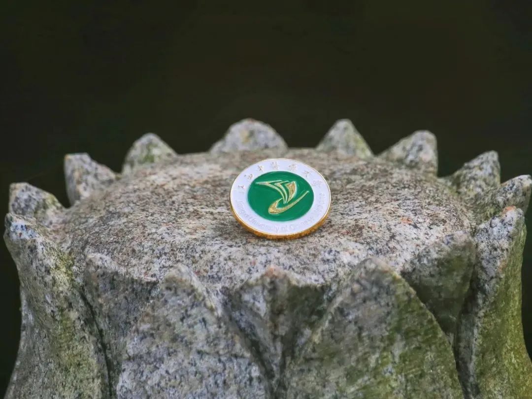 学生给学院送什么毕业礼物好,高校毕业礼物走心又暖心