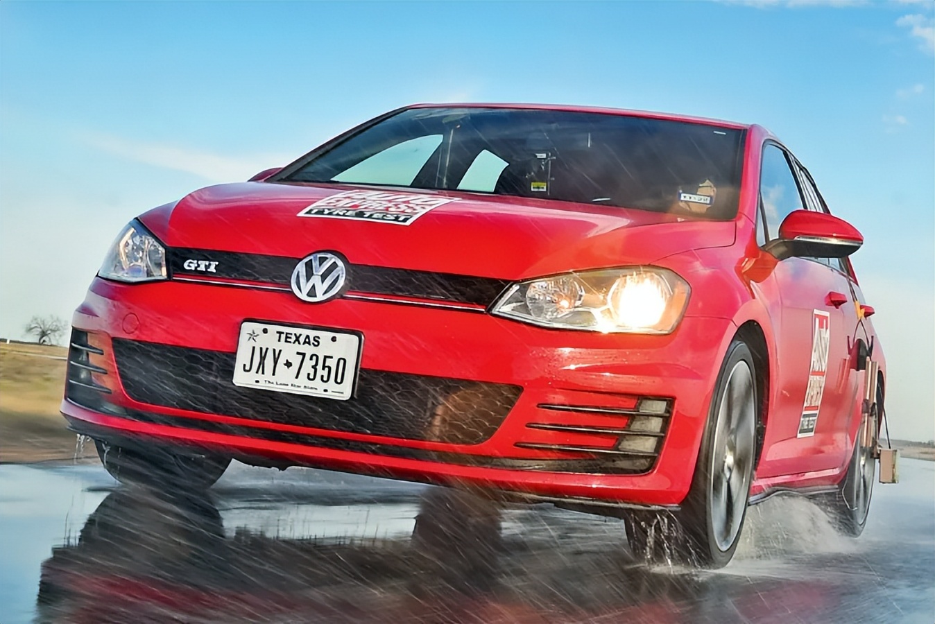 倍耐力耐磨指数最高的轮胎,倍耐力哪款轮胎适合性能车