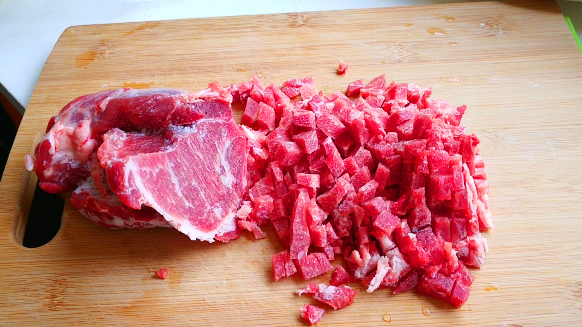 冻肉解冻太麻烦教你两招轻松解冻,5分钟解冻肉的小妙招