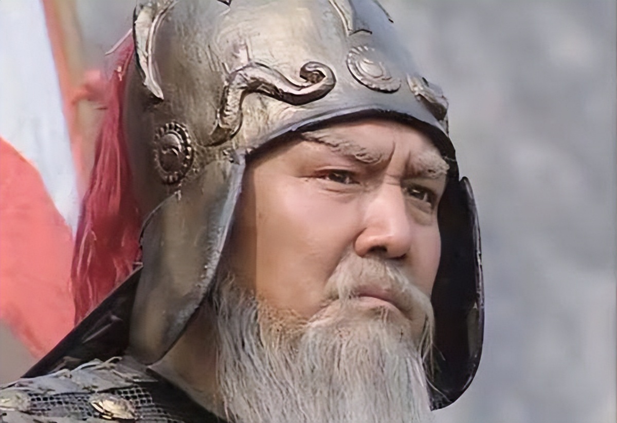 老三国关羽不服黄忠封五虎将,关羽不服黄忠封五虎将原视频