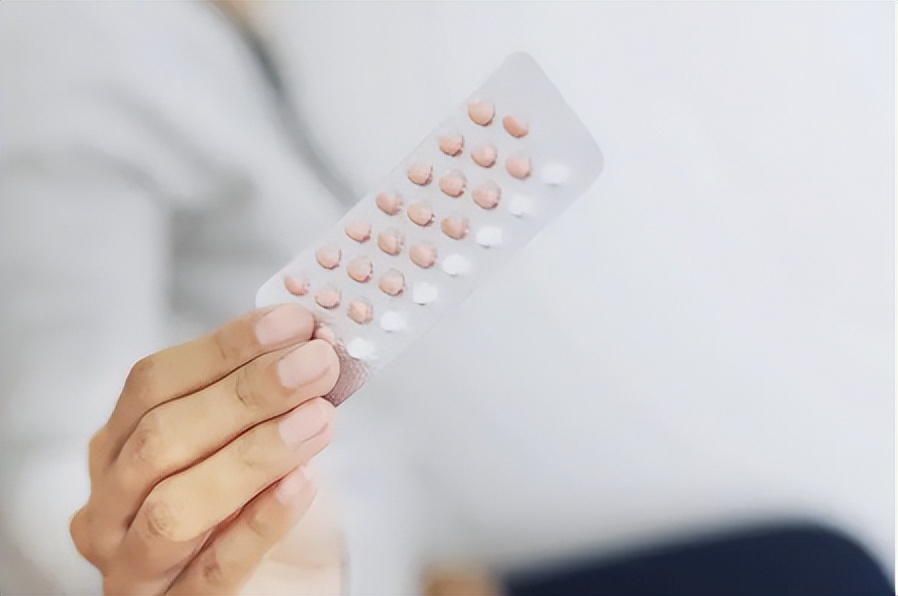 高考女生吃避孕药,高考前吃避孕药