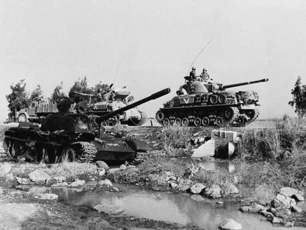 如果美国霸权破碎，可能会有三个国家走向灭亡，第一名就是日本？