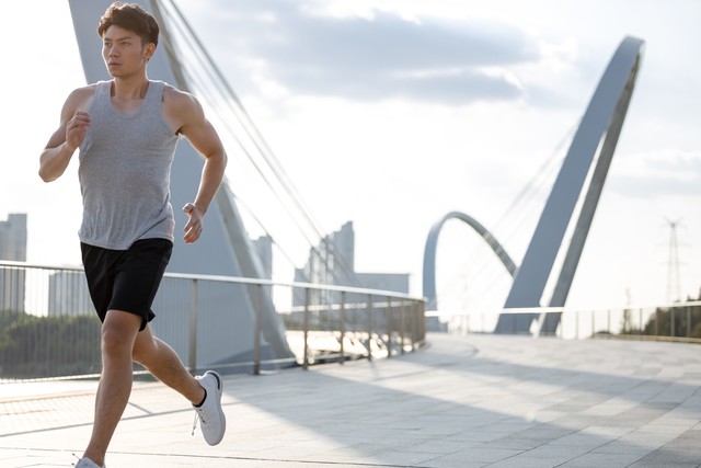 脚底止痛穴,涌泉穴能止疼吗