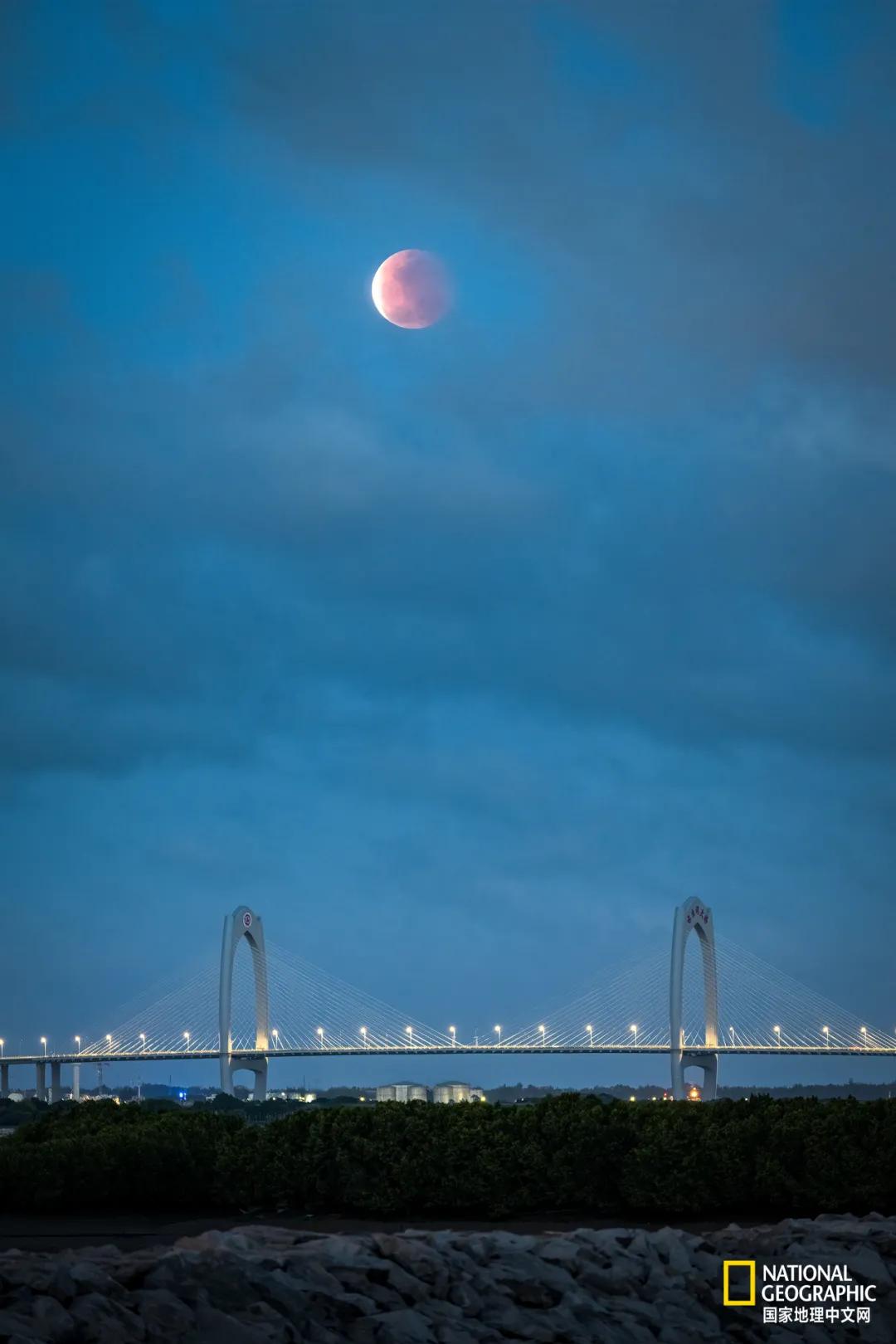 国家地理中文网英文,国家地理中文网在哪里
