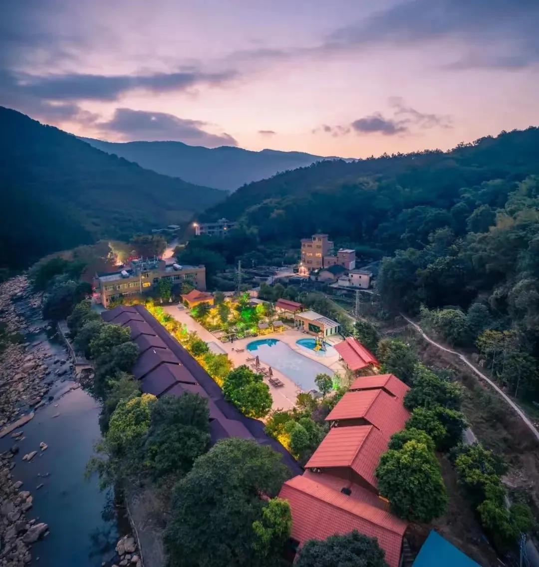 四会奇石河景区的银龙大瀑布,肇庆出发2-3天短途旅游推荐