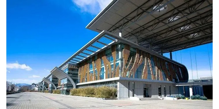 国家速滑馆的英文,国家速滑馆又叫做什么