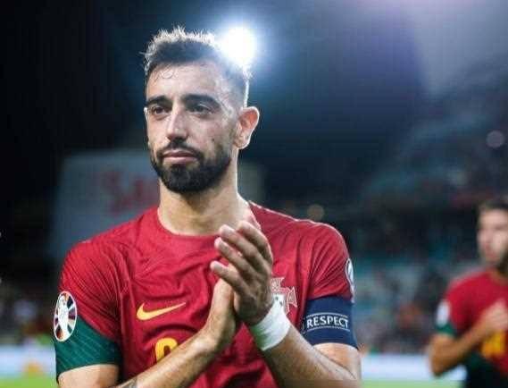 1.75亿转会拉斐尔莱奥,曼联1.83亿英镑引援