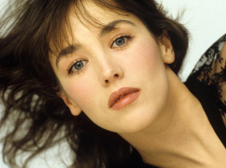 娶了巩俐的雅尔，曾有个漂亮的未婚妻，对方正是法国女神阿佳妮