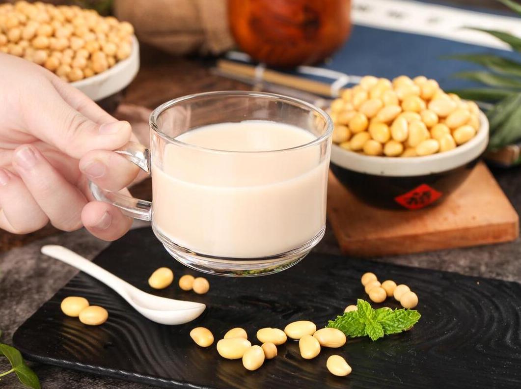 夏季饮品健康知识大全,绿茶养生的六大饮品