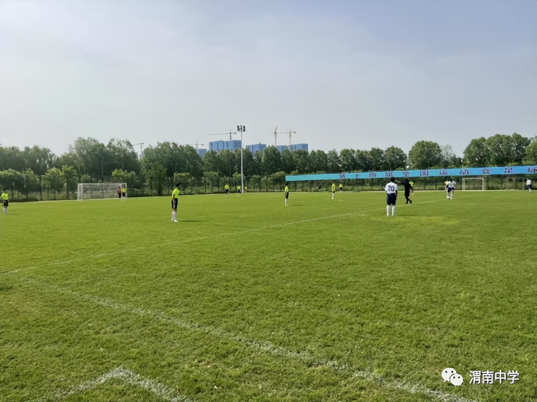 足球社团活动照片,渭南中学舞蹈社