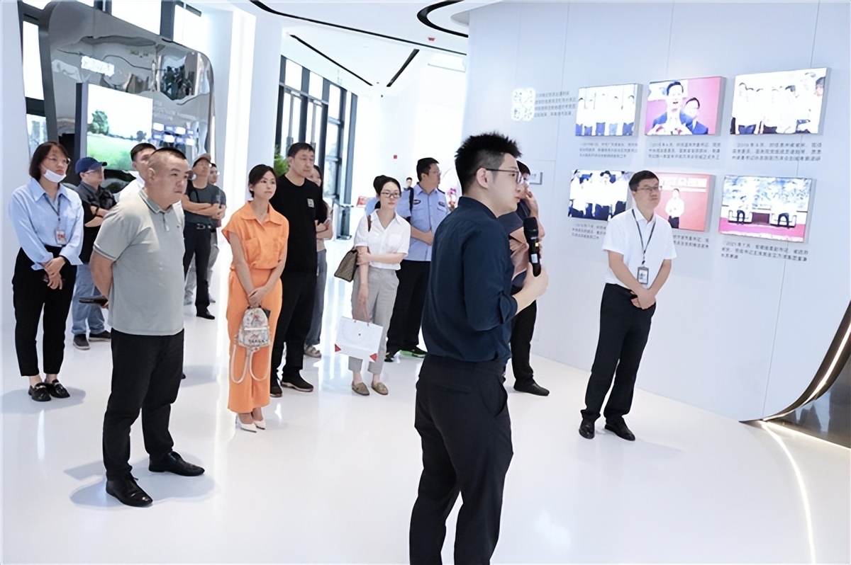 中国汽车产业国际论坛,汽车产业科技创新黄河论坛