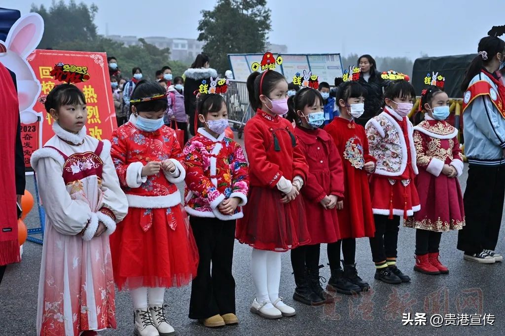 开学花式迎新,广西南宁市花式开学