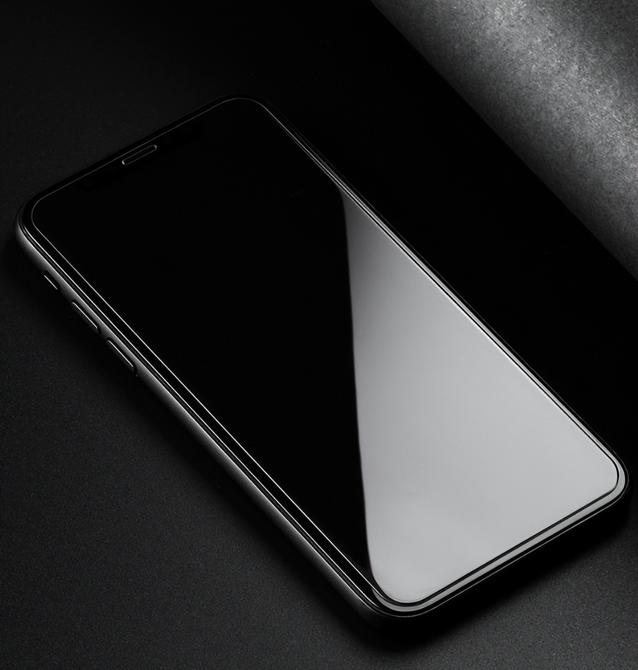 手机不贴膜能坚持几年,手机坚持不贴膜时间久了会怎么样