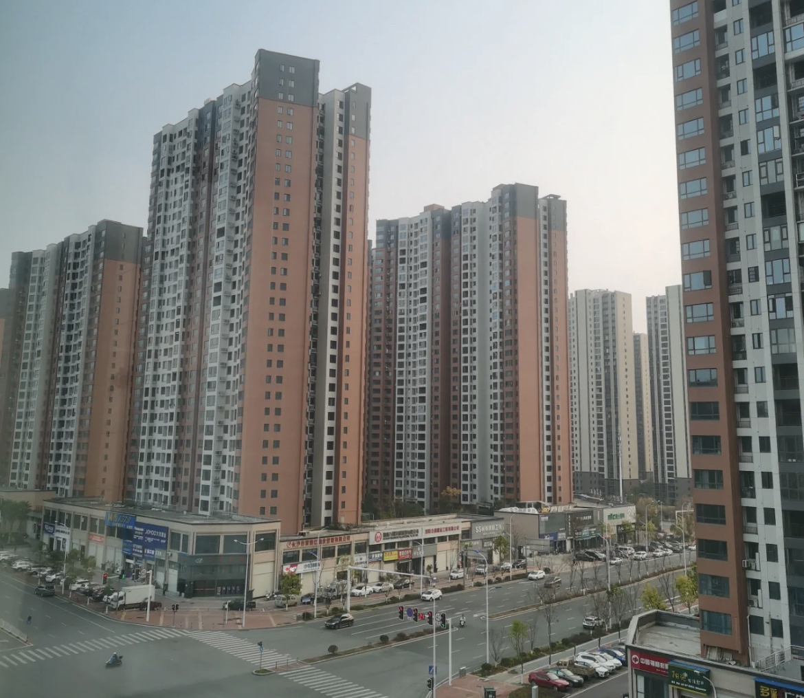 46岁阿姨一年收入,40岁用全部积蓄买二套房