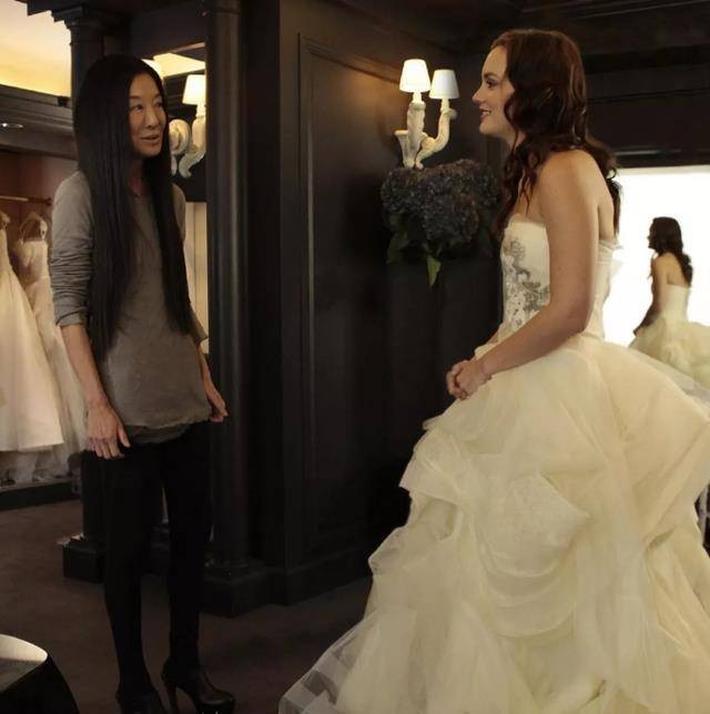 72岁王薇薇晒近照,王薇薇年轻写真照