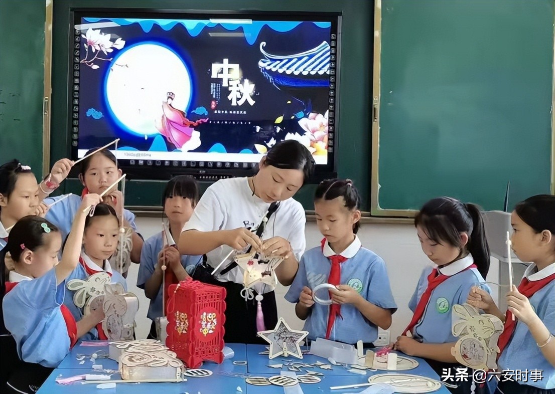 喜报！六安市丰安小学“快乐足球”俱乐部和红领巾手工坊课后服务项目被评为“六安市课后服务精品项目”