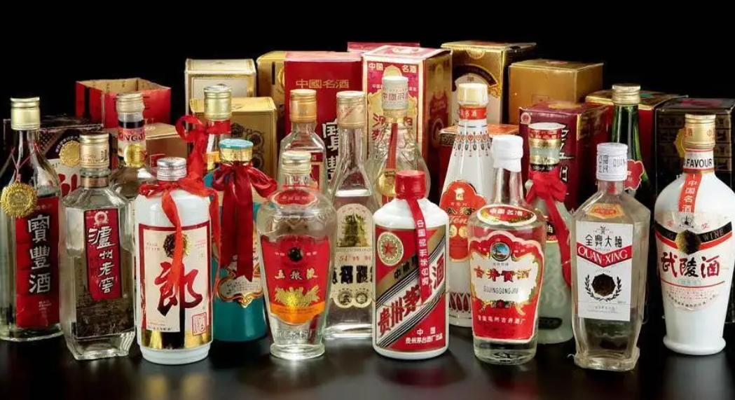 年度最热白酒盘点,2023年白酒圈公认好喝的6款白酒