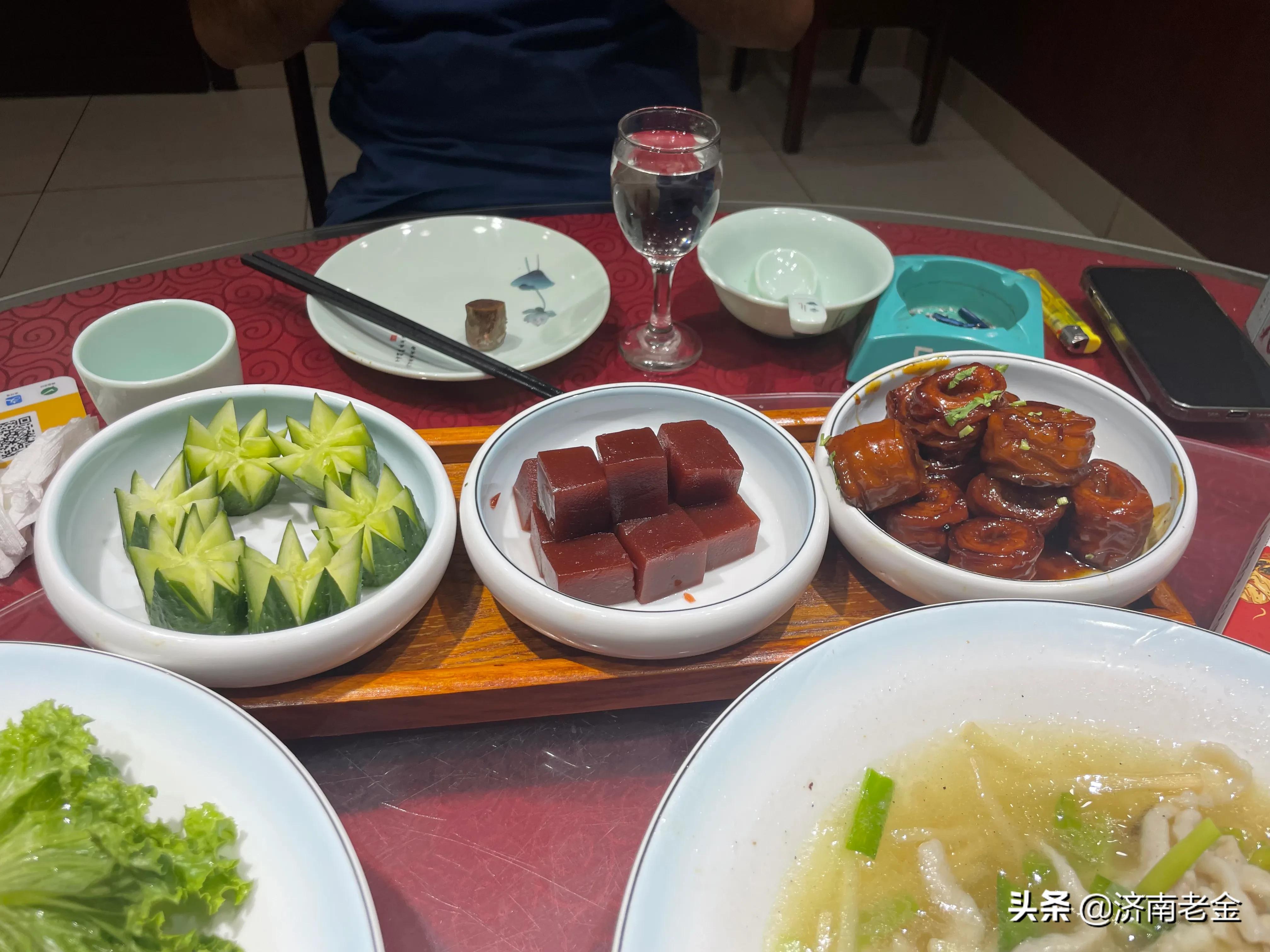 寻味街边小吃便宜,寻味街边小吃济南一品肉夹馍