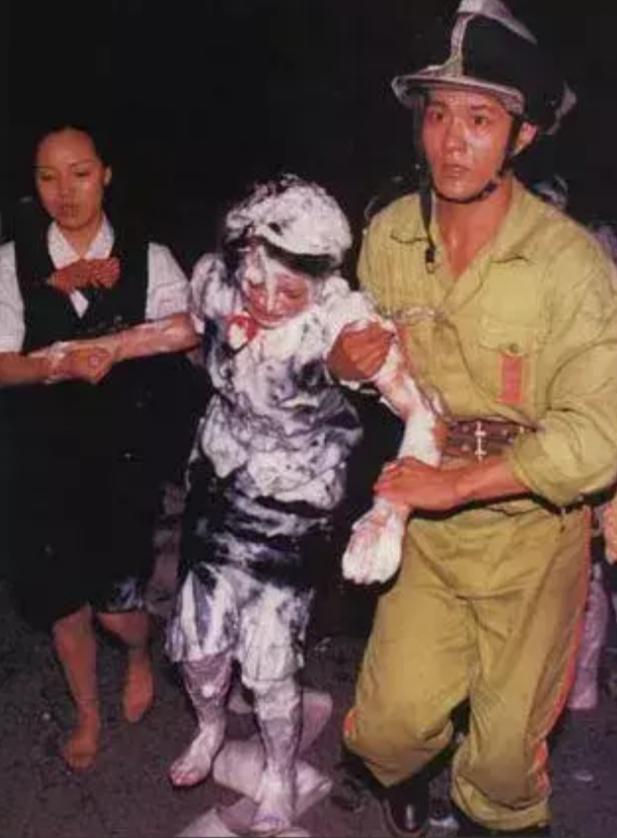 中国航空史首次紧急迫降,民航第一次紧急迫降