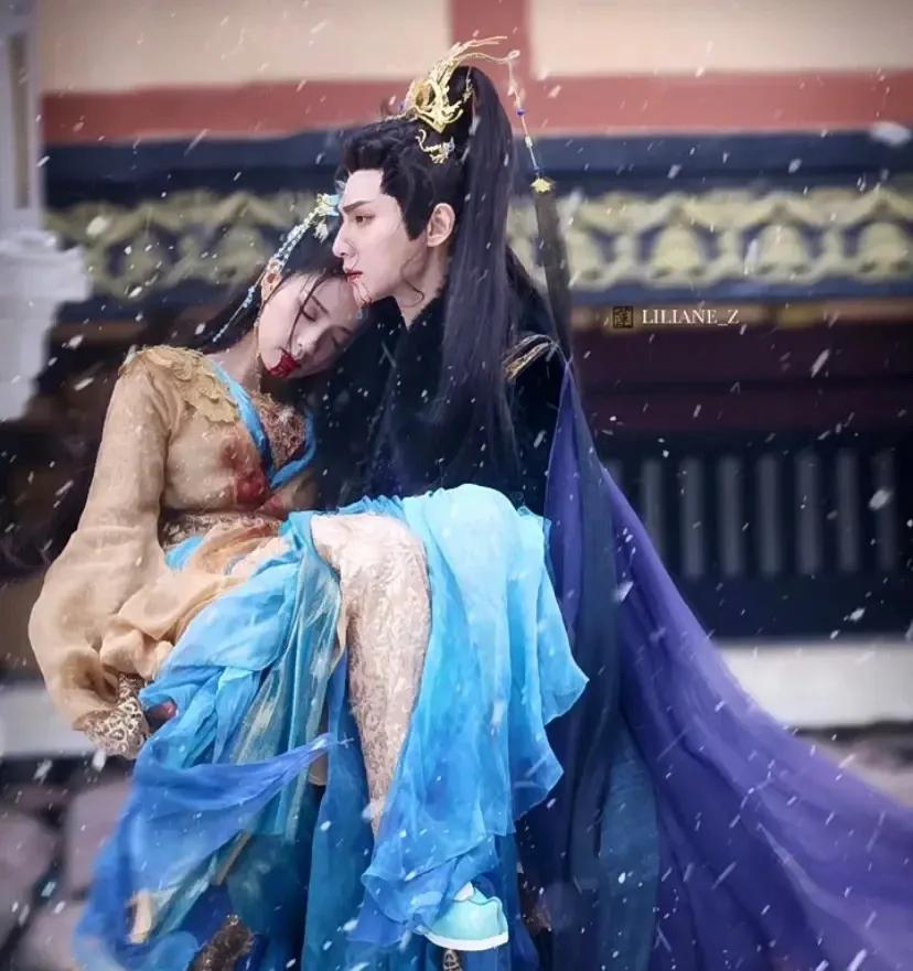 罗云熙长月无烬为啥那么瘦,罗云熙长月烬明太瘦图