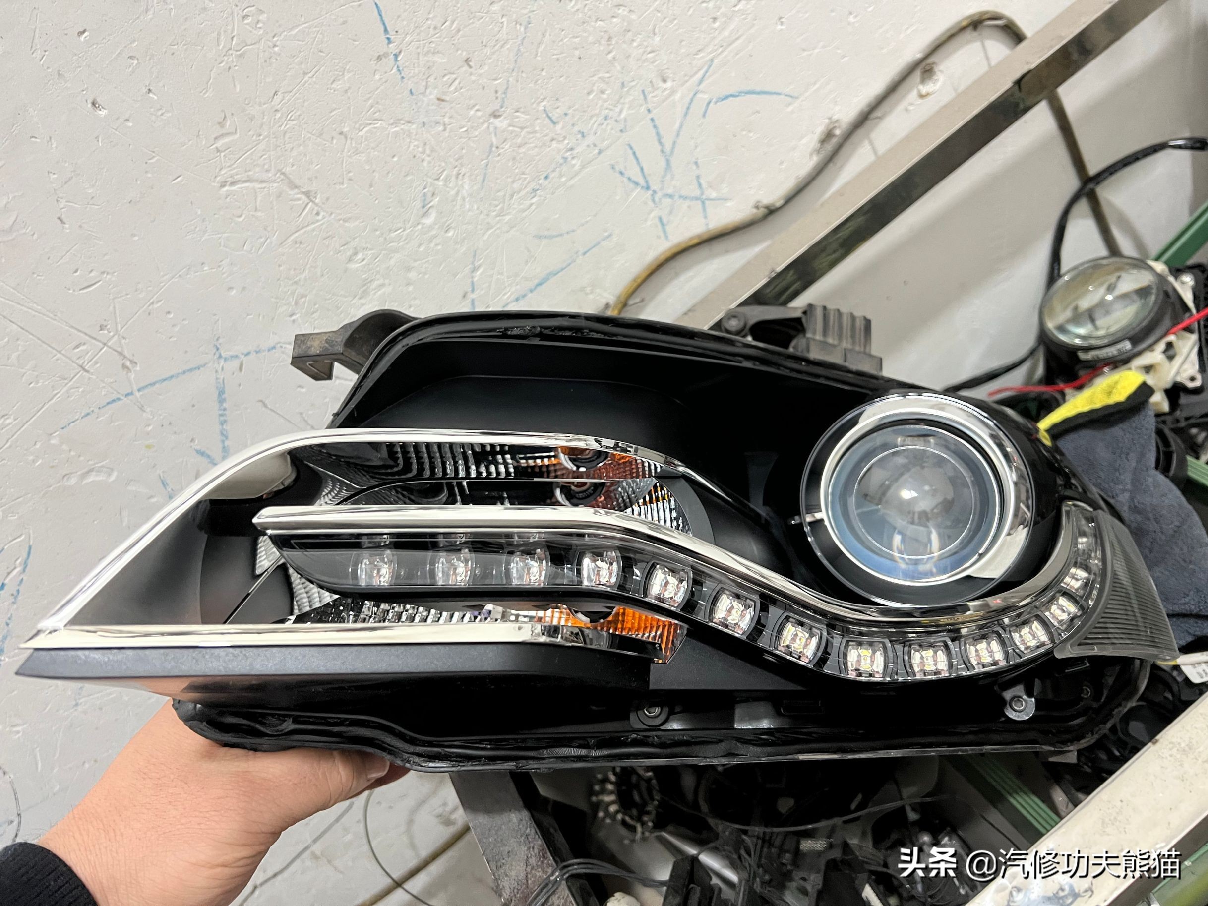 老车翻新修复奥迪a4,修复报废奥迪a4