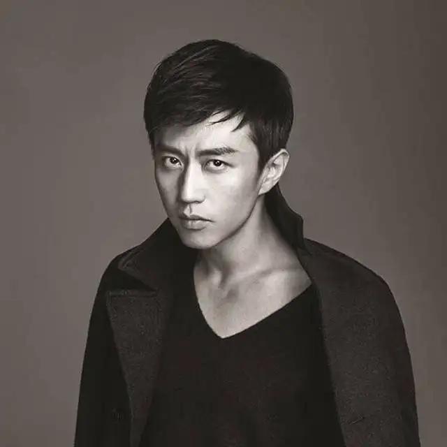 男星减肥后颜值变化,男明星减肥瘦到脱相