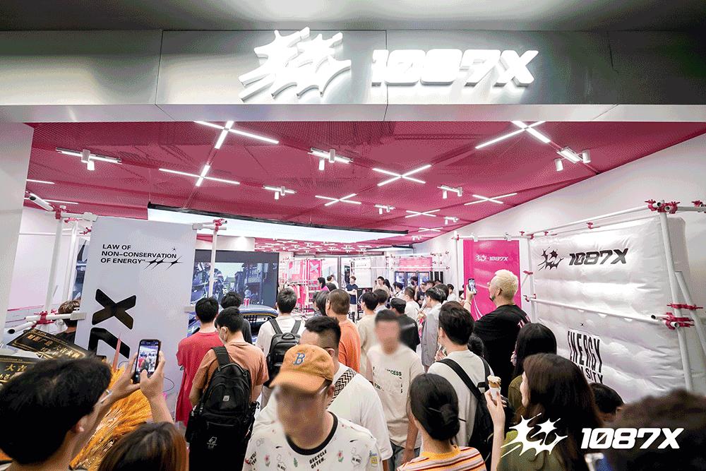 30+家“大V品牌”冲向线下抢开首店，商场们该招谁？