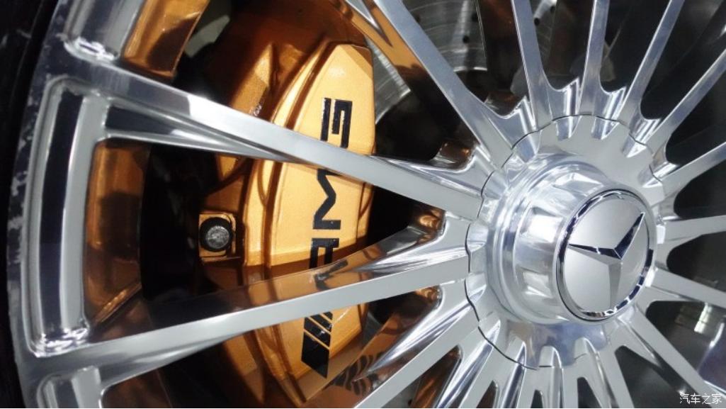 奔驰amggt63s升级先行版包围,奔驰amgc63改装外观