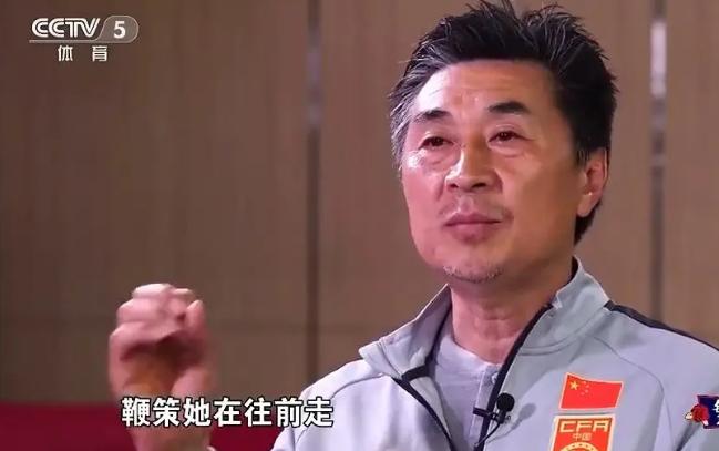 大连人足球招募,中甲大连人官方宣布谢晖担任主帅