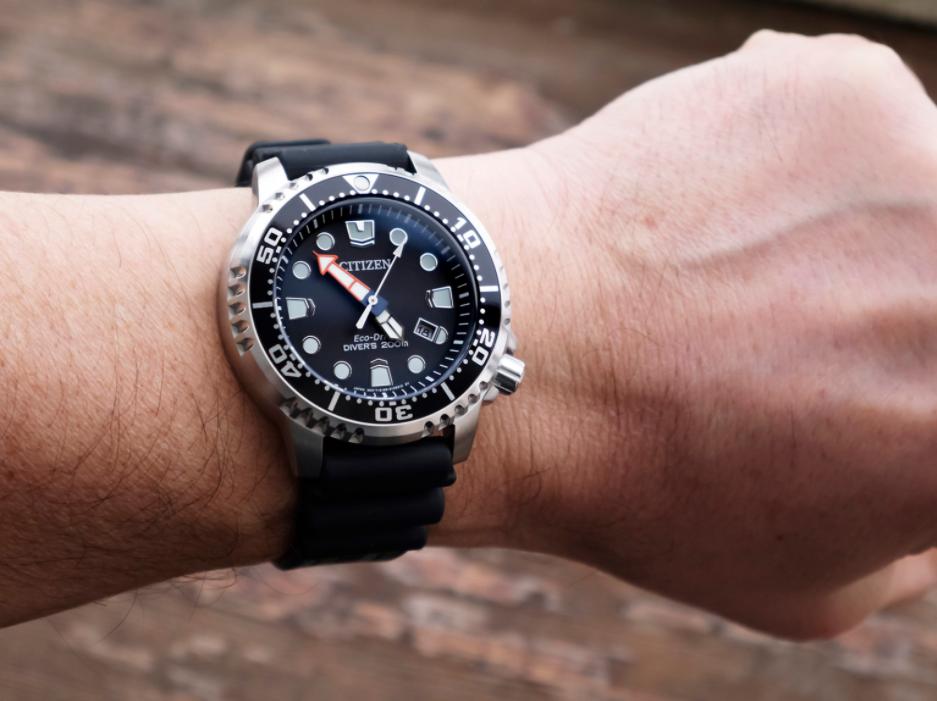 一般人能驾驭的手表,适合摩托车骑手佩戴的5款手表