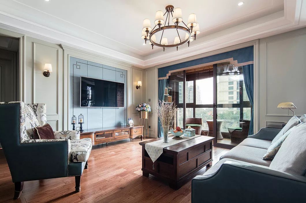 130平现代轻奢风迷人高雅范儿,127平现代美式风格