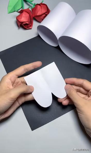 中秋节简单小灯笼制作过程,简单的中秋节小灯笼怎么做