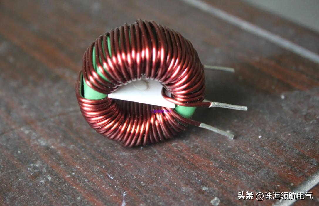 无功补偿是补偿无功功率因数吗,功率因数与无功补偿的区别