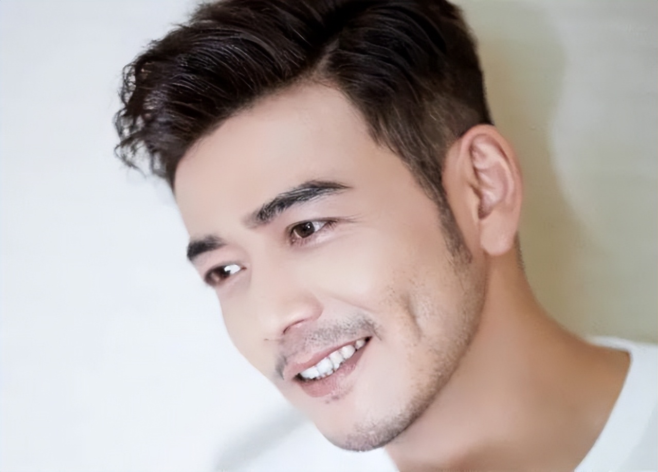 男人再懒也要做的动作,男人再懒也要每天做20个动作