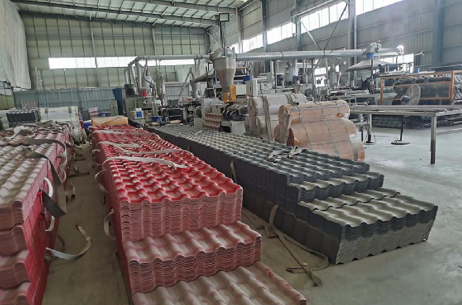 自建房房顶琉璃瓦利弊,树脂瓦红顶白底好用