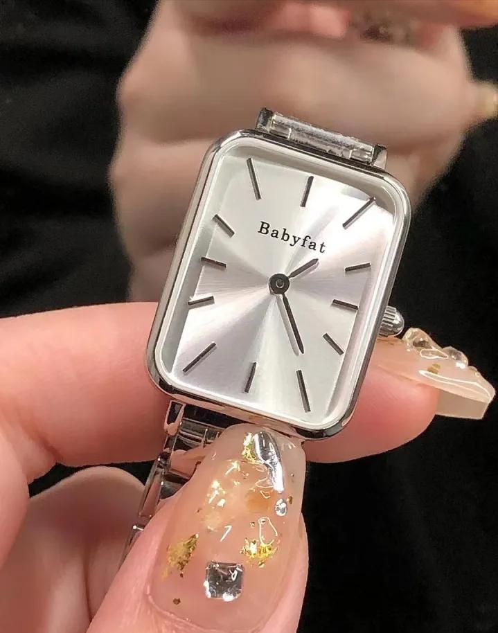 情人节送什么给女朋友创意礼物,比较实用的情人节礼物送女朋友