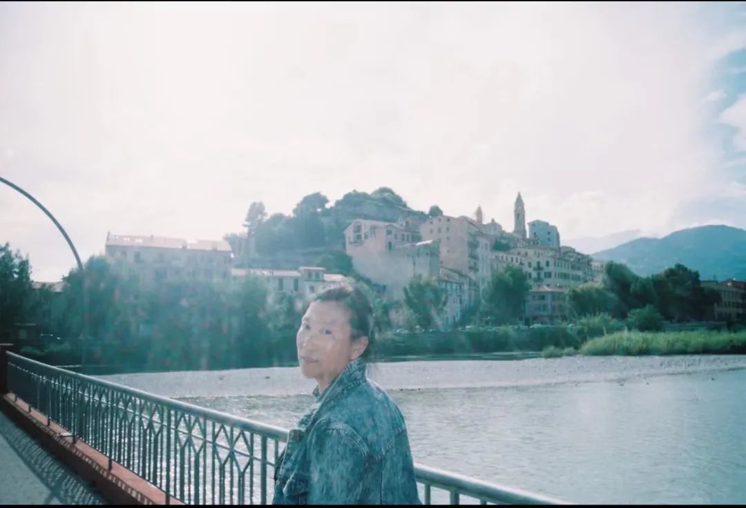 用手机拍一部电影，给我的妈妈