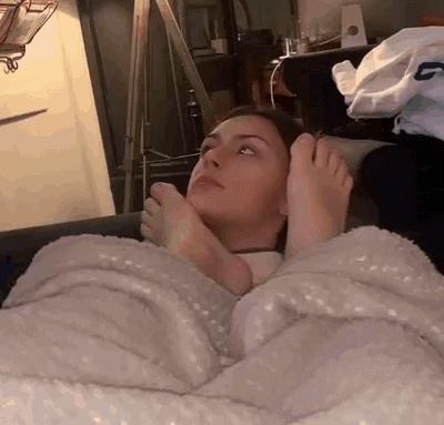 神回复：把儿子头弹破了，老婆马上回家怎么办？我只想留条命