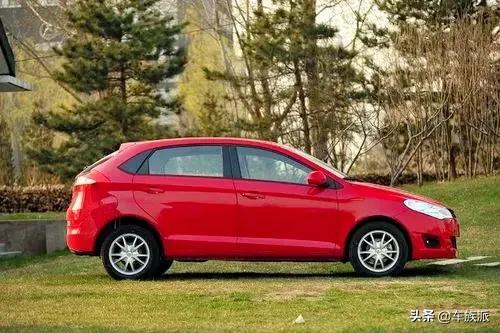 为何年轻人越来越喜欢买小车，这才是根本原因，这价值观挺好！