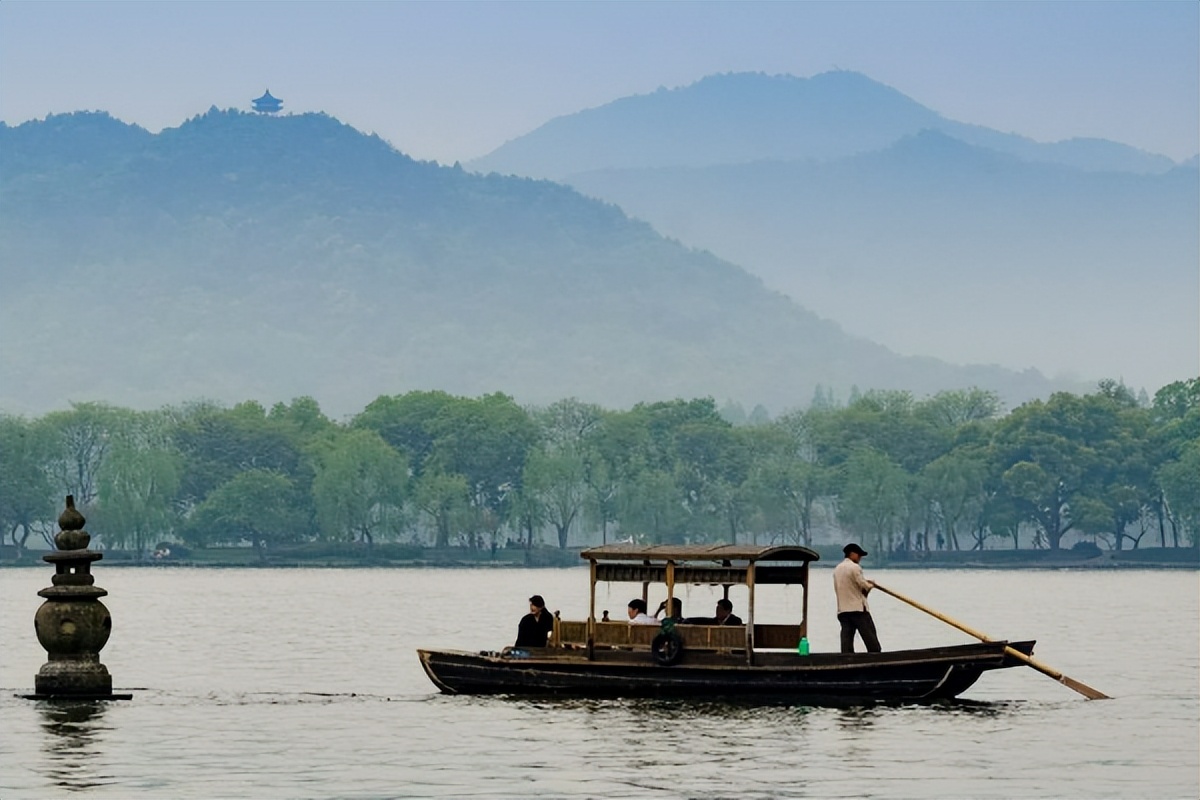 情人之间能胜过夫妻之间的感情吗,情人之间最好的感情是怎样的