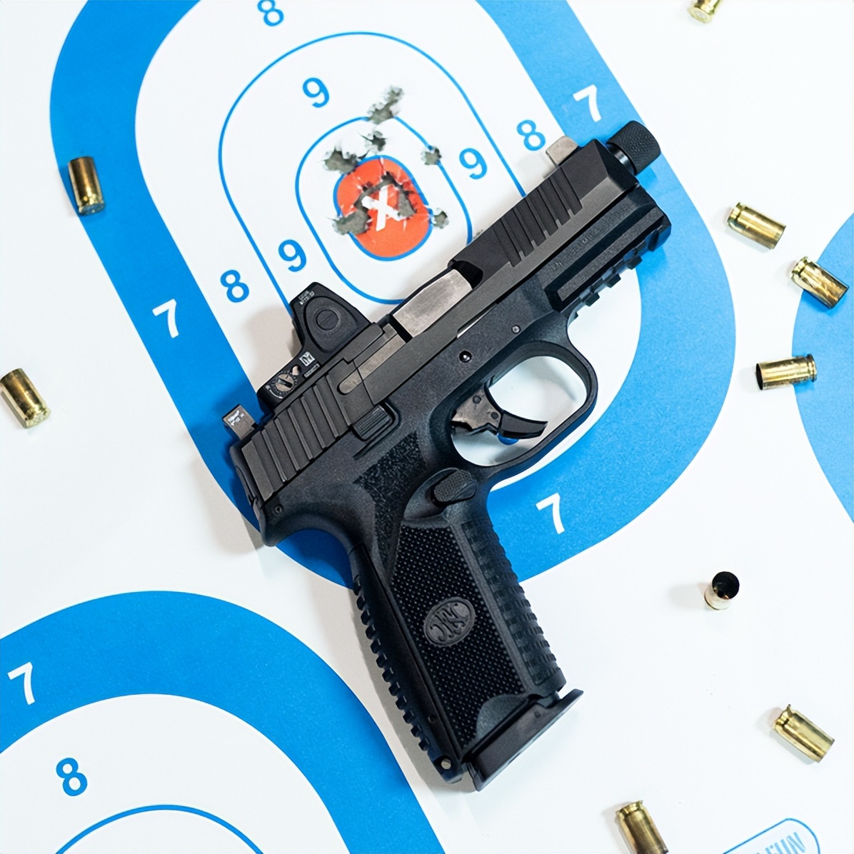 新老红点：TrijiconRMR与LeupoldDeltaPointPro对比