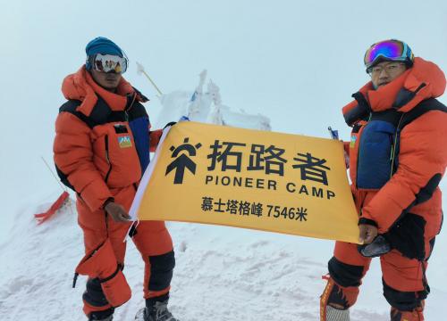 探路者冲锋衣拓路者冲锋衣,拓路者冲锋衣知名度高不高