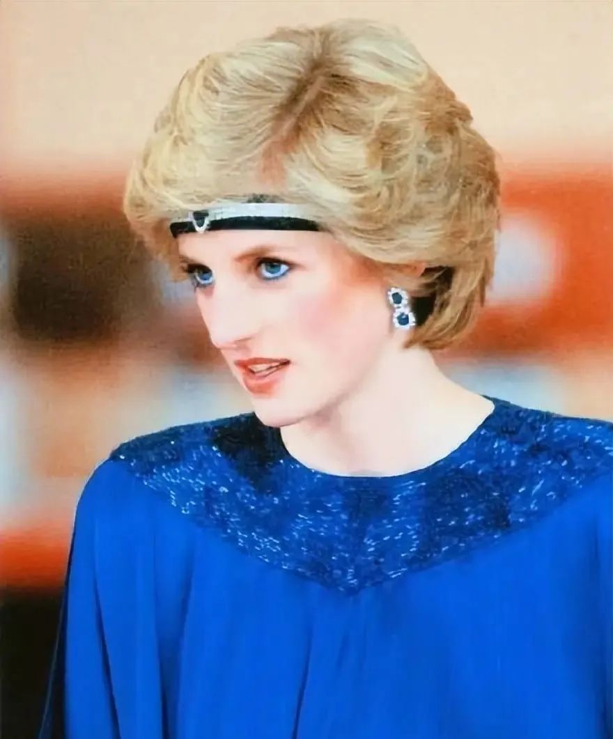 英国女王的加冕王冠,英国女王的加冕皇冠