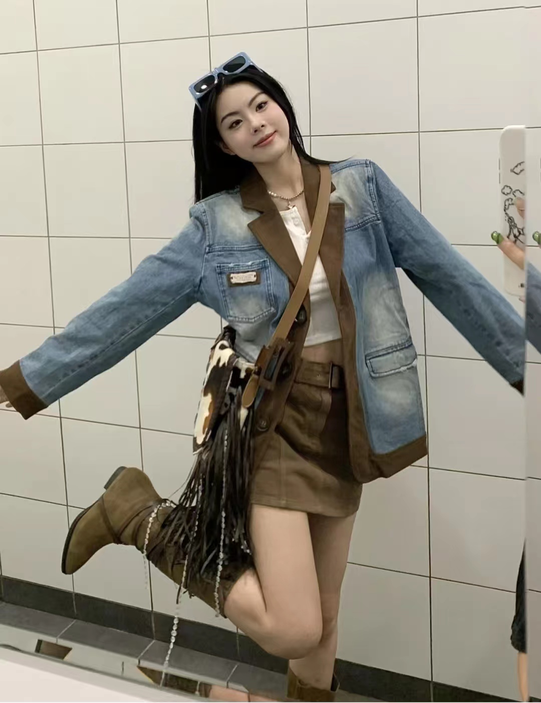 牛仔外套的最佳搭配小版型,牛仔外套怎么穿好看又时尚