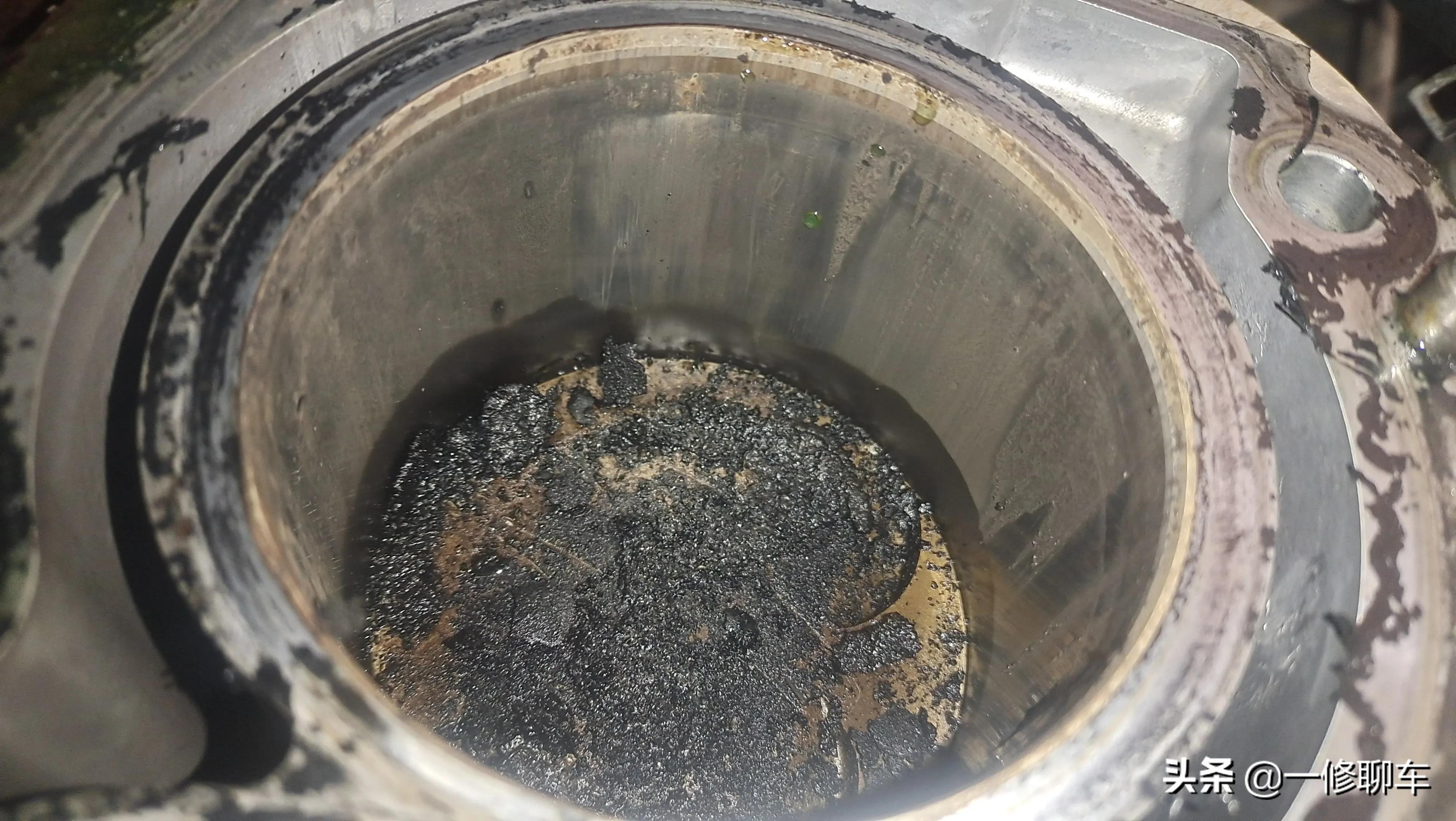 怎么知道车子烧机油严不严重,如何判断一辆车是否烧机油