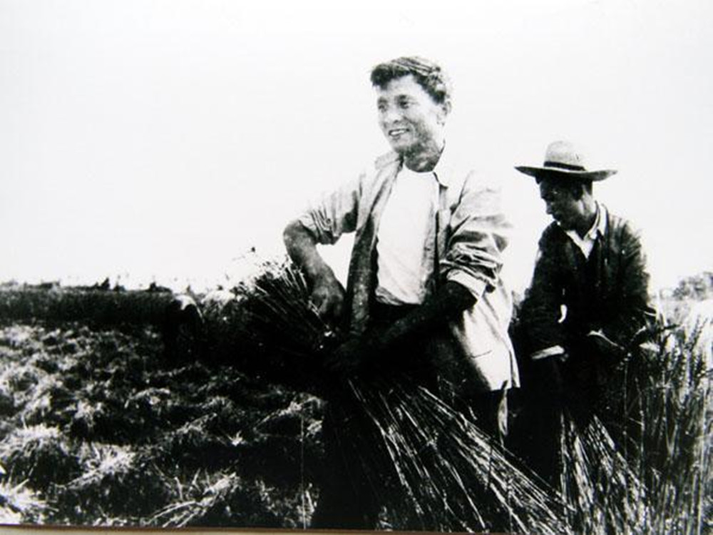 吴仁宝讲述华西村,华西村吴仁宝艰苦朴素