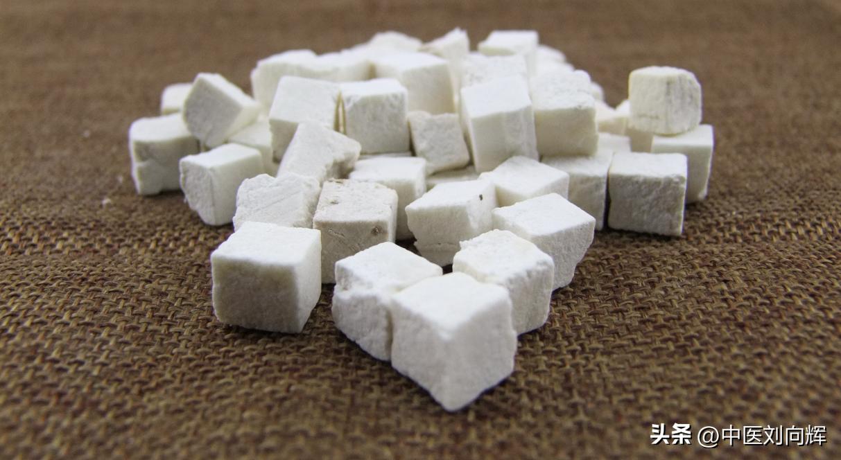 茯苓代茶饮小配方及功效,茯苓九大仙草之一