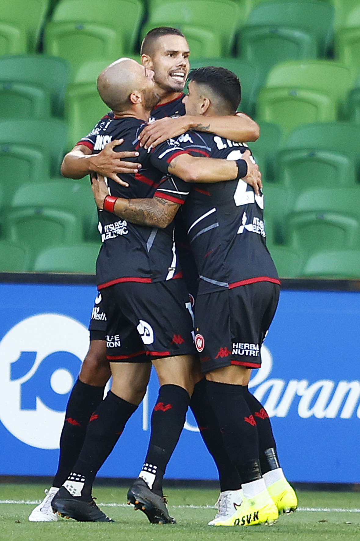 戏剧性3-3！西悉尼流浪者vs墨尔本城